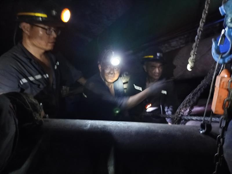 洪水来时 “红兵”把关