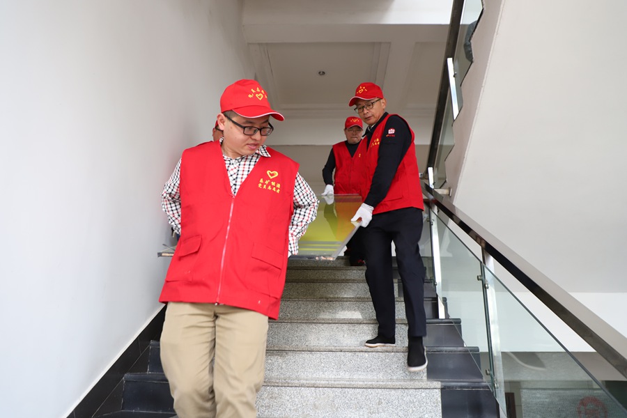 抓管理 促提升 | 乐矿能源机关党员志愿者展风采