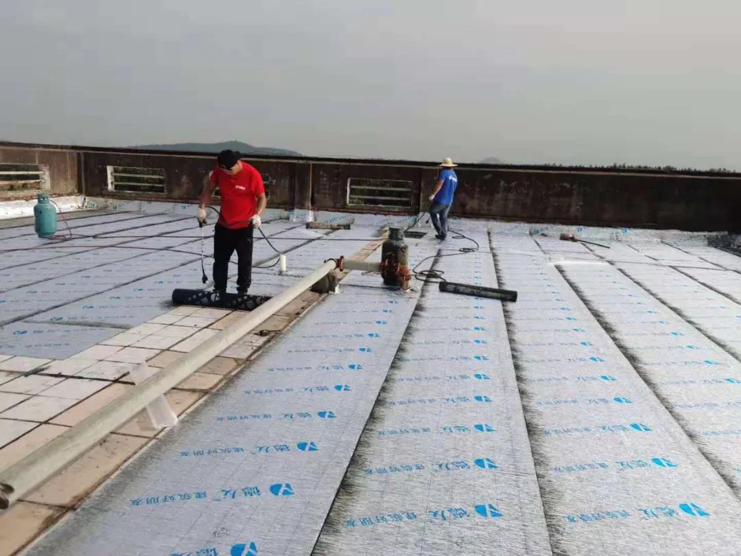 我为职工办实事∣ 新鸣煤业:清凉一夏送电扇