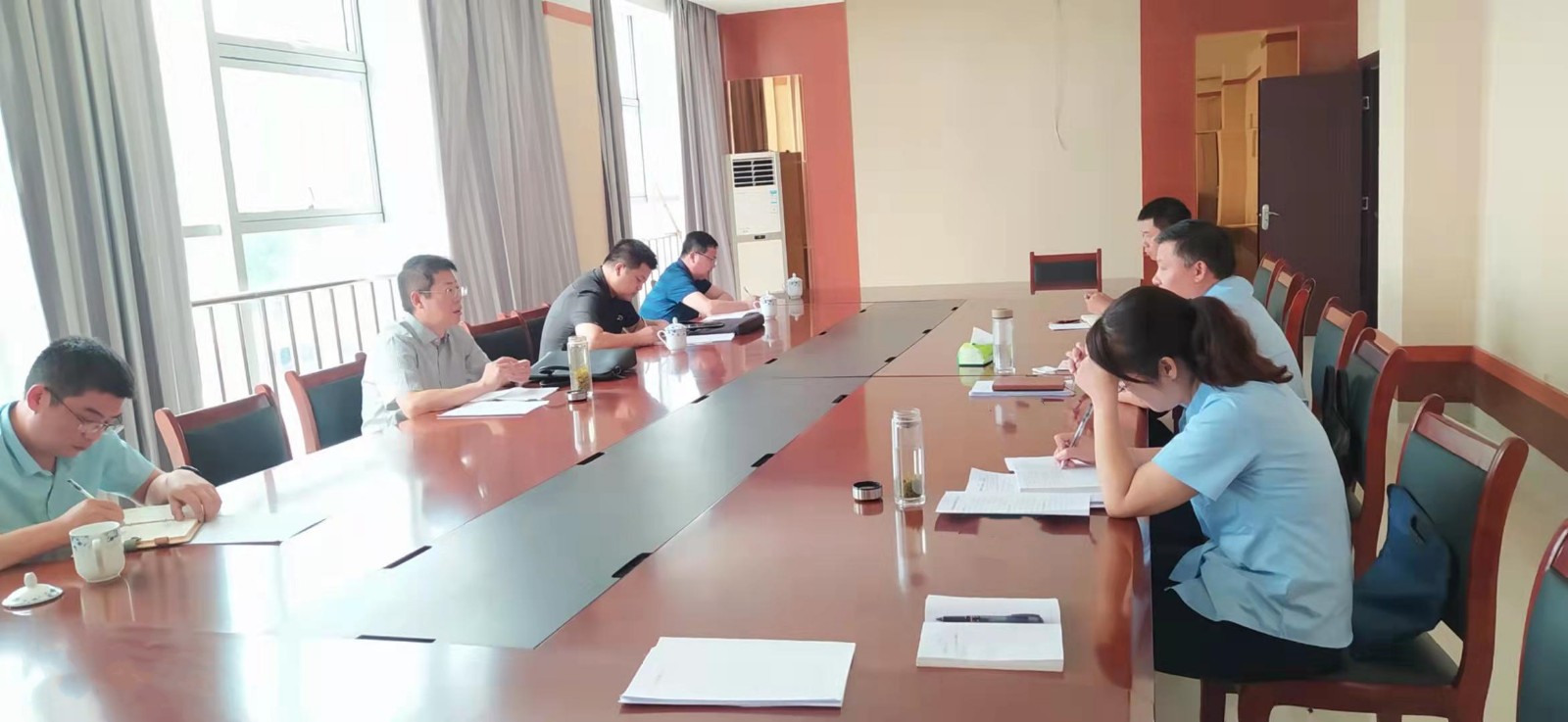 安源煤业副总经理涂学良到鸣西煤矿督导工作