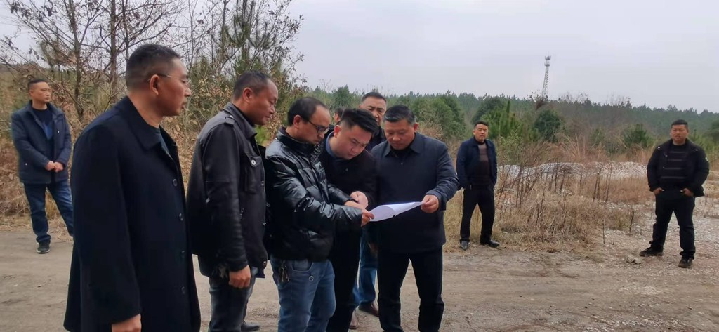 蔡正华率队督导矸石山环境治理工作