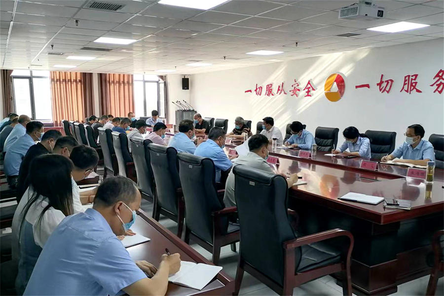 蔡正华强调:坚定走出去发展信念,走好主产业转移“新长征之路”