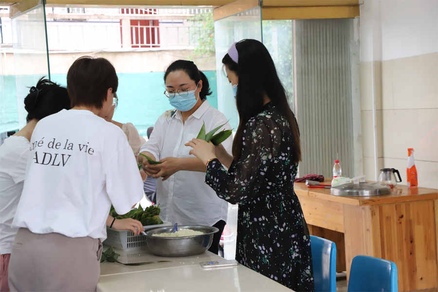 “粽”情深深迎端午