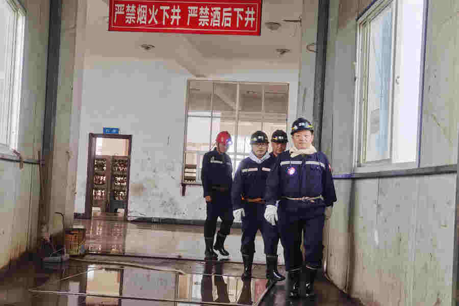 蔡正华到鸣西煤矿督导安全生产经营管理工作