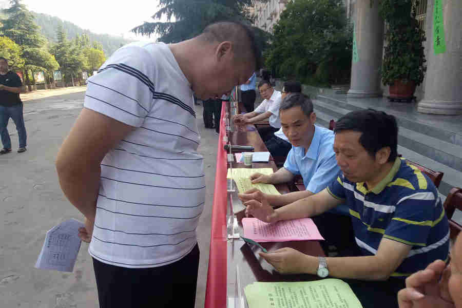 安全宣传咨询日  共筑牢安全防线