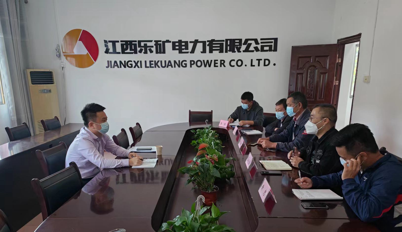 汪锴到电力公司督导检查疫情防控工作