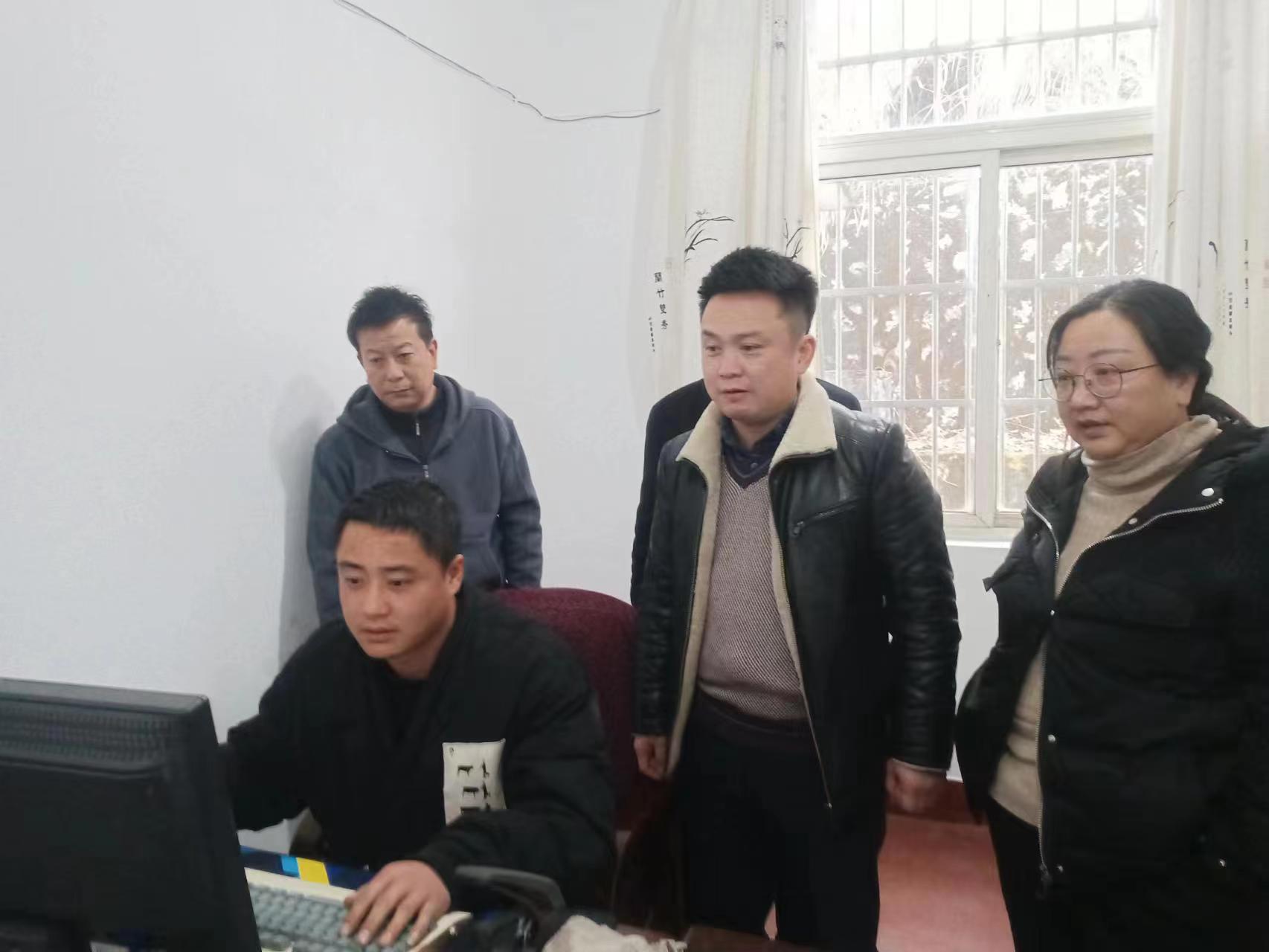 汪锴深入人力资源分公司 督导项目推进工作