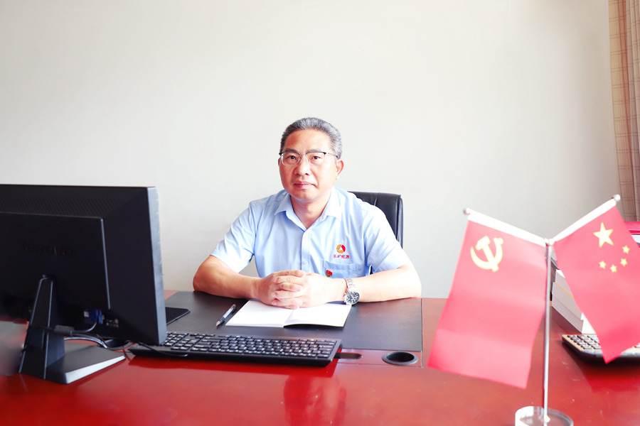 学先进 建新功|精打细算的“财会人” --记江投集团2022年度“优秀共产党员”乐矿能源副总师 财务部部长祝刚清