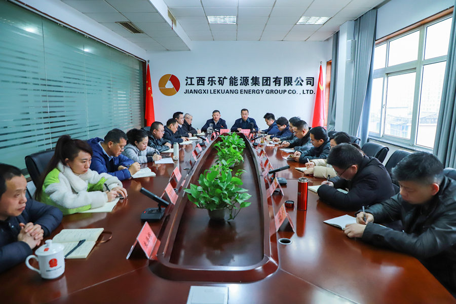 本周调度会强调三个关键词：统一思想，坚定信心，乘势而进