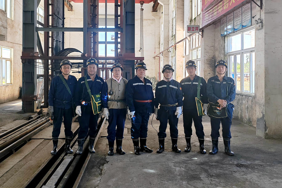 安源煤业到鸣西煤矿开展二季度安全大检查