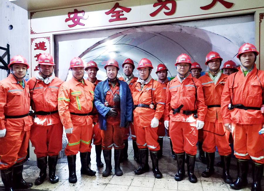 束华英到陕西公司检查指导安全生产工作